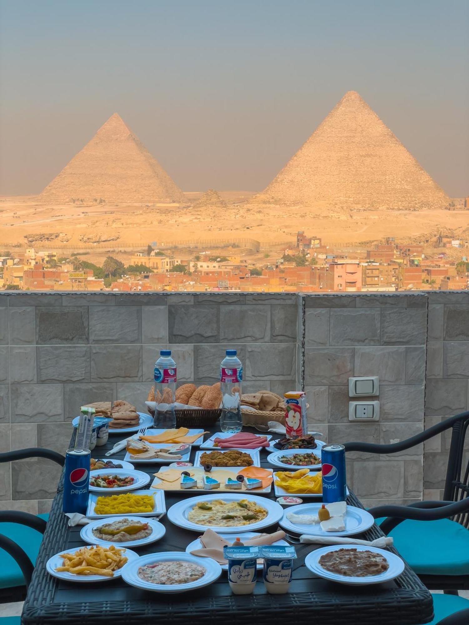 Jumeirah Pyramids View Inn Kafret el-Gabal Esterno foto